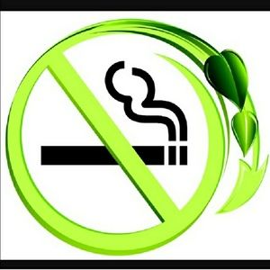 ***SMOKE FREE CLOSET***